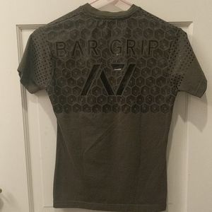 A7 Bar Grip Shirt